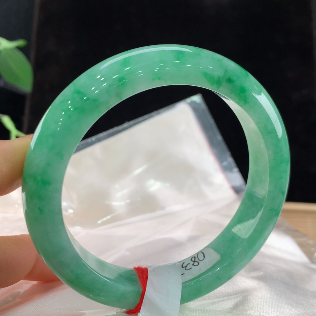 翡翠手镯未镶嵌111-0837