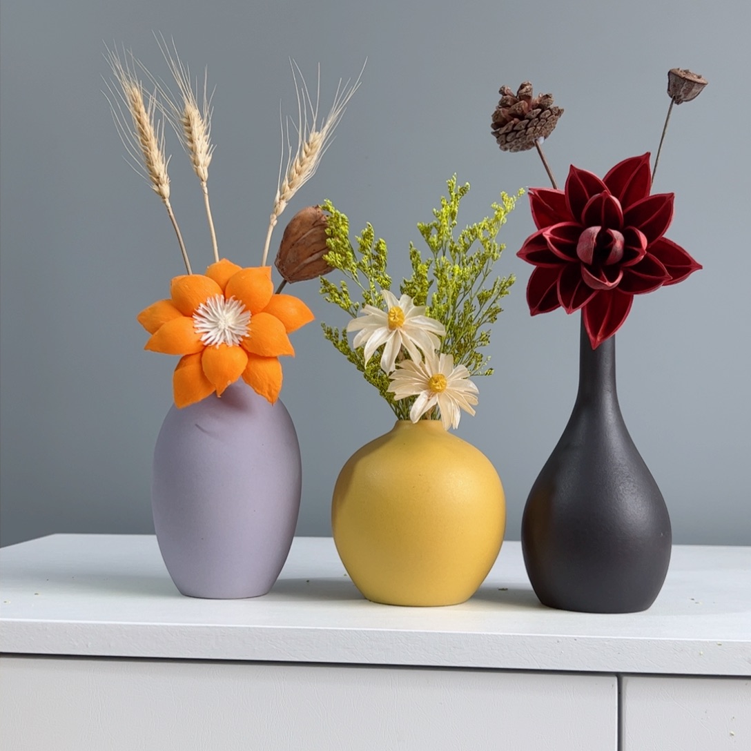 摆件陶瓷小花瓶摆件含花总高约20-30cm