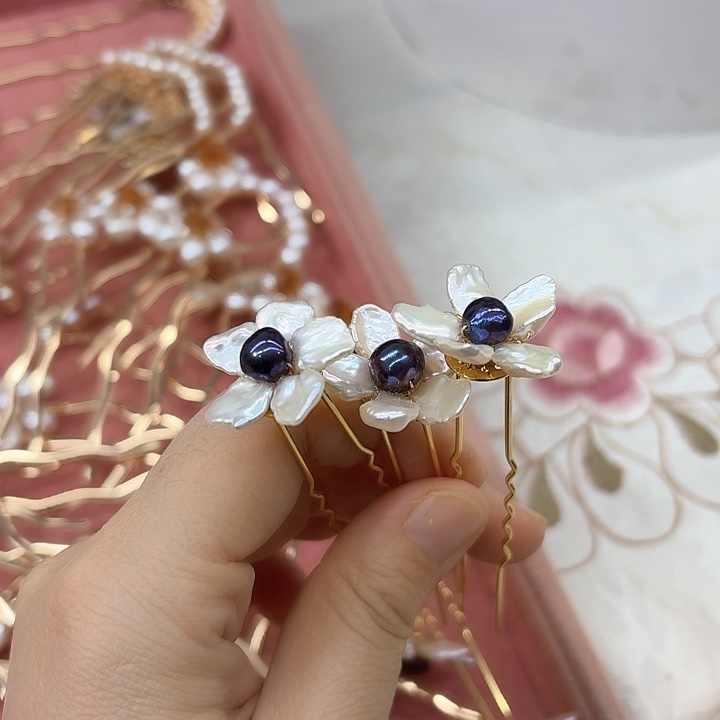 淡水珍珠发饰银S925镶嵌云*桃