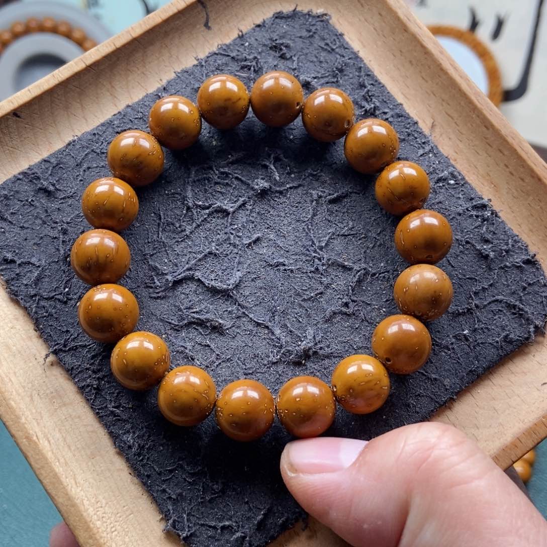 紫金鼠手串12mm黄金甲光珠