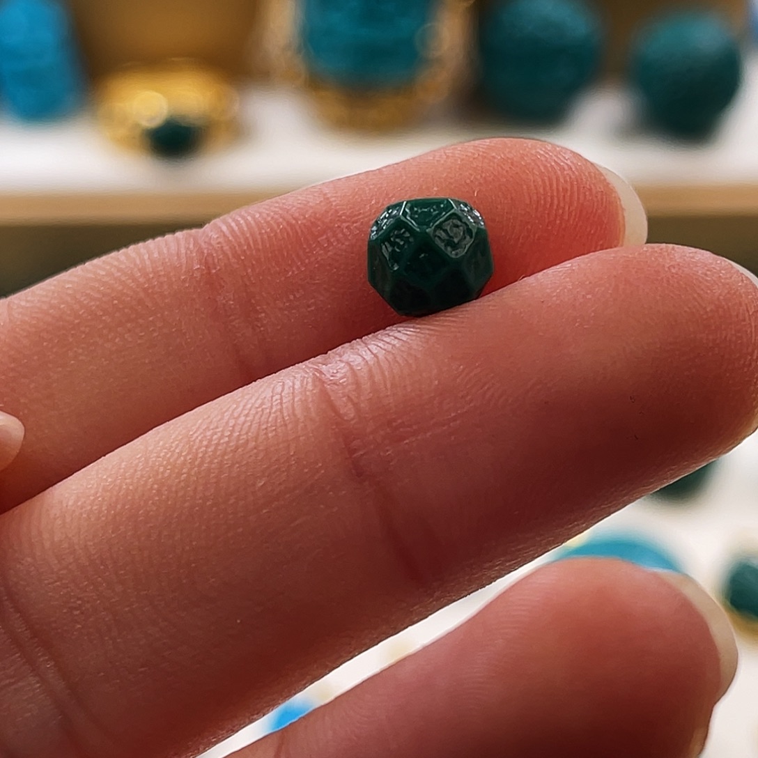 绿松石未镶嵌把件