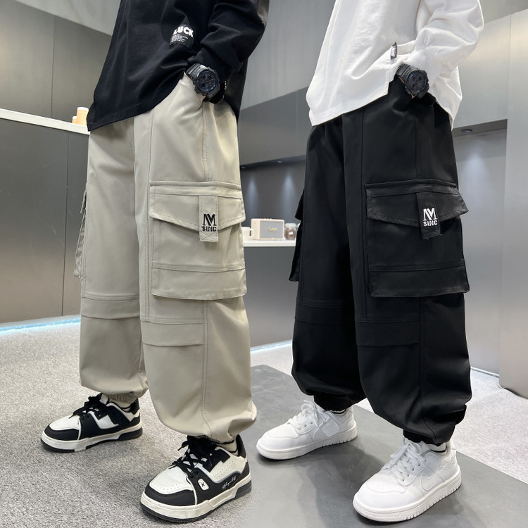 儿童装2025年新款裤子休闲春秋字母绣花男童中大童洋气男孩帅