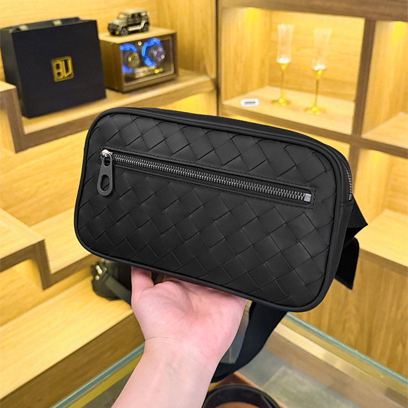 BV头层胎牛皮纯手工编织腰包斜挎包手提包便携男士黑色运动休闲