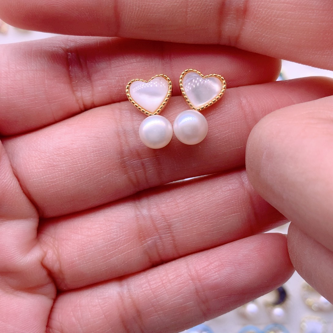 淡水珍珠耳饰合金