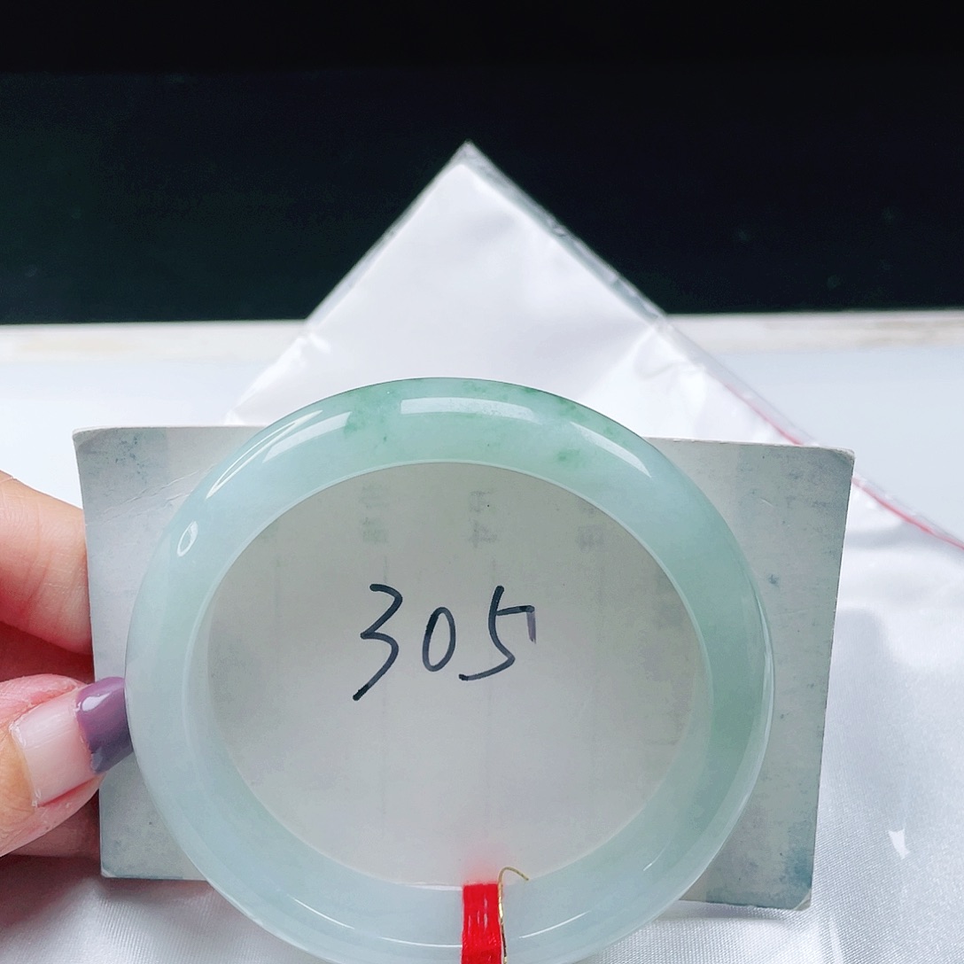 翡翠未镶嵌手镯缅甸翡翠58+