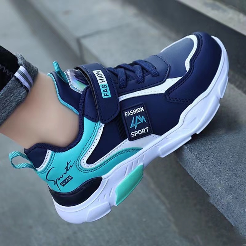 男童鞋子轻便春秋款儿童运动鞋跑步鞋皮面防水休闲学生鞋冬季加绒