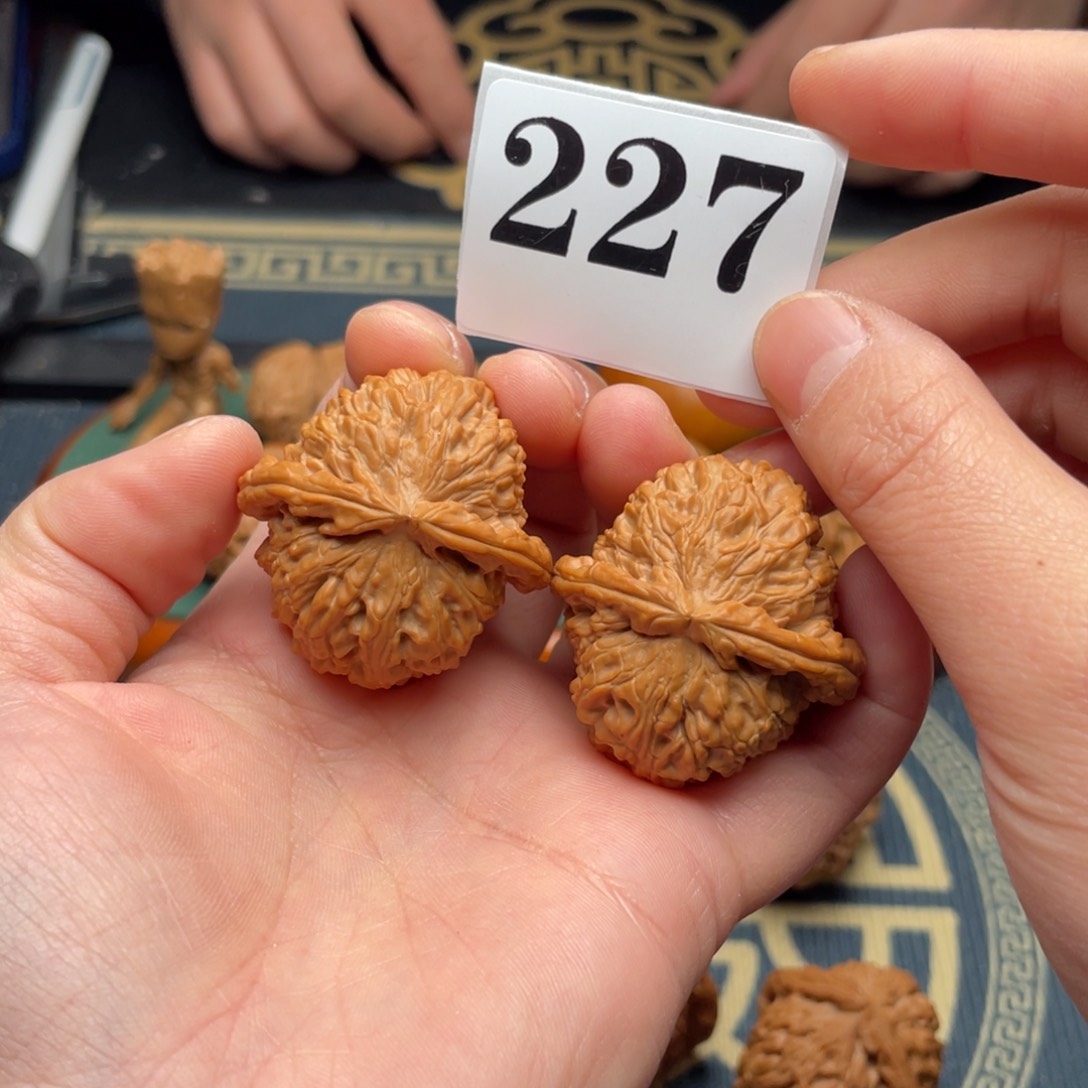 桃核吊坠37全品白狮子227号