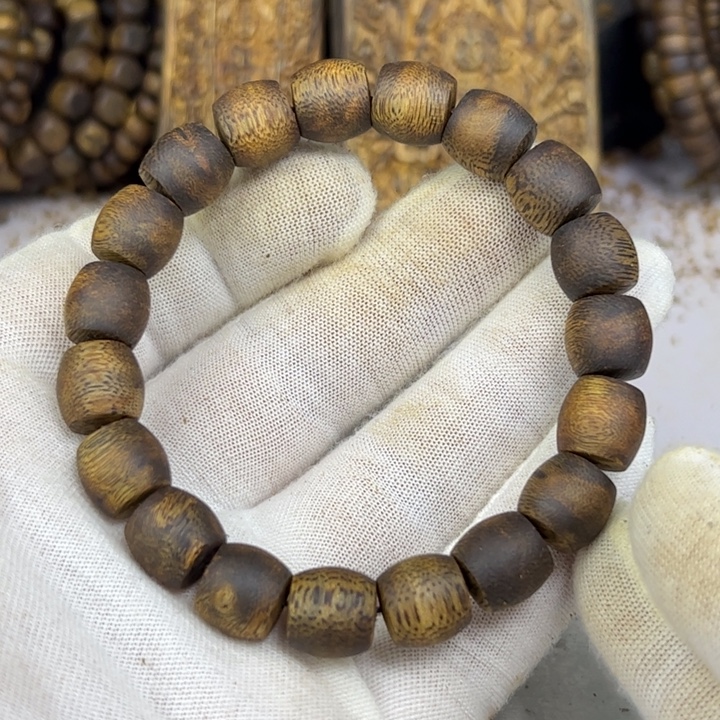 沉香奇楠沉香1.1mm12g99沉