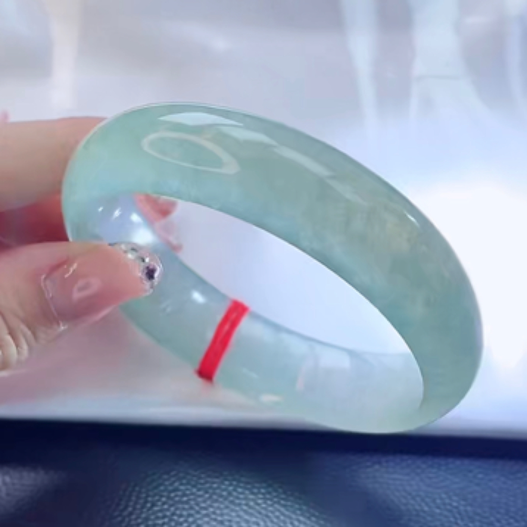 翡翠手镯未镶嵌翡翠57+ 分单