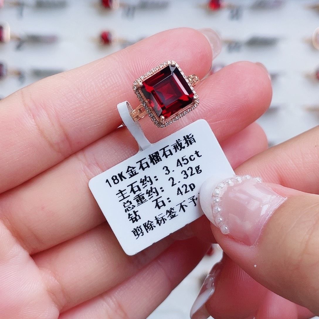 戒指石榴石18K金镶嵌