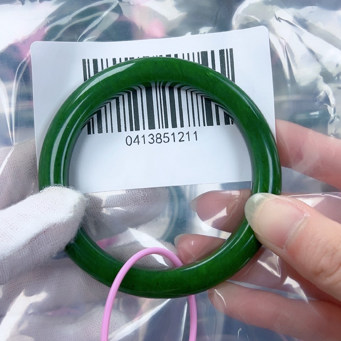 和田玉（碧玉）手镯未镶嵌5960包容