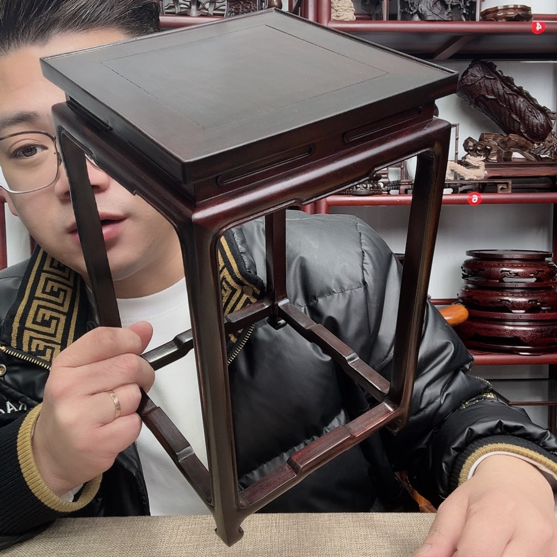 大红酸枝工艺品底座
