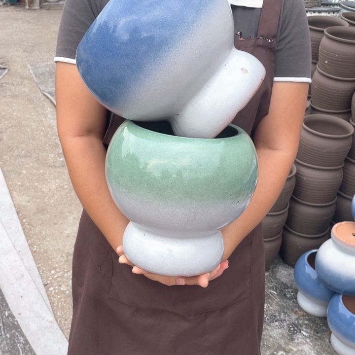 紫砂花盆口15高22瑕疵瑕疵