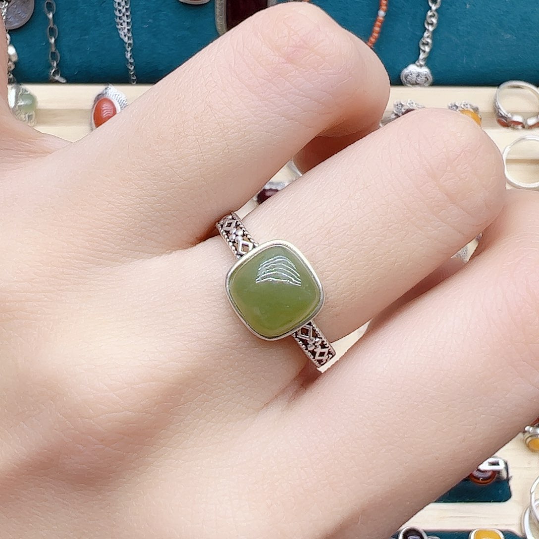 和田玉戒指银S925镶嵌