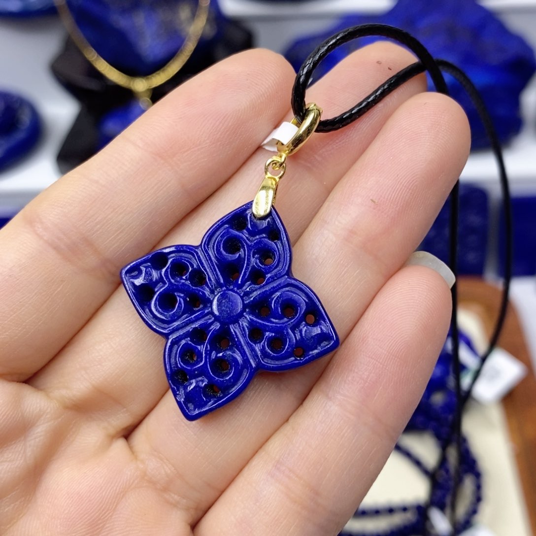 青金石颈饰未镶嵌