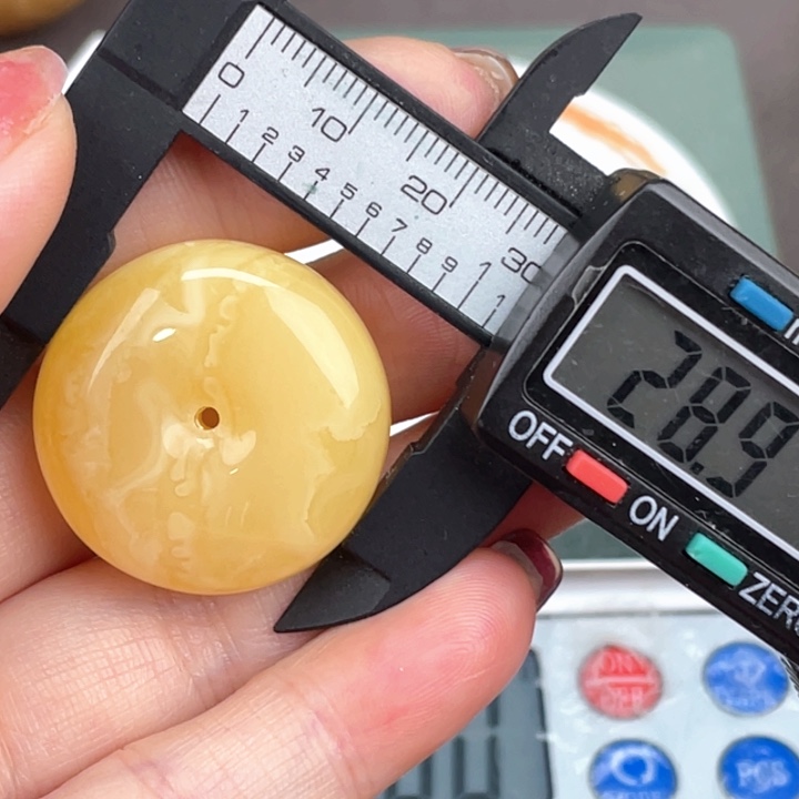 琥珀裸石未镶嵌蜜蜡763