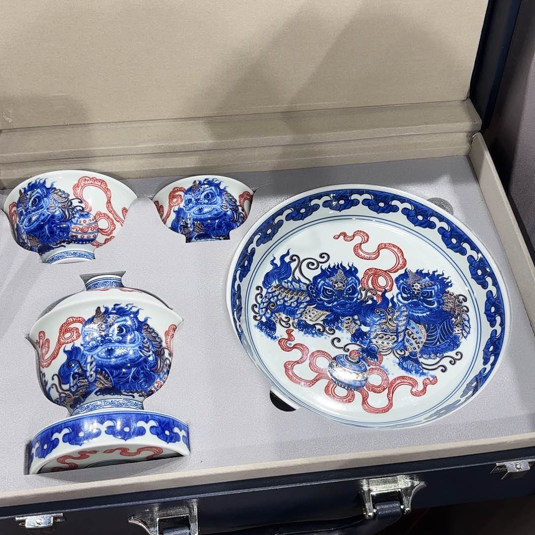 瓷片景德镇美术出版社