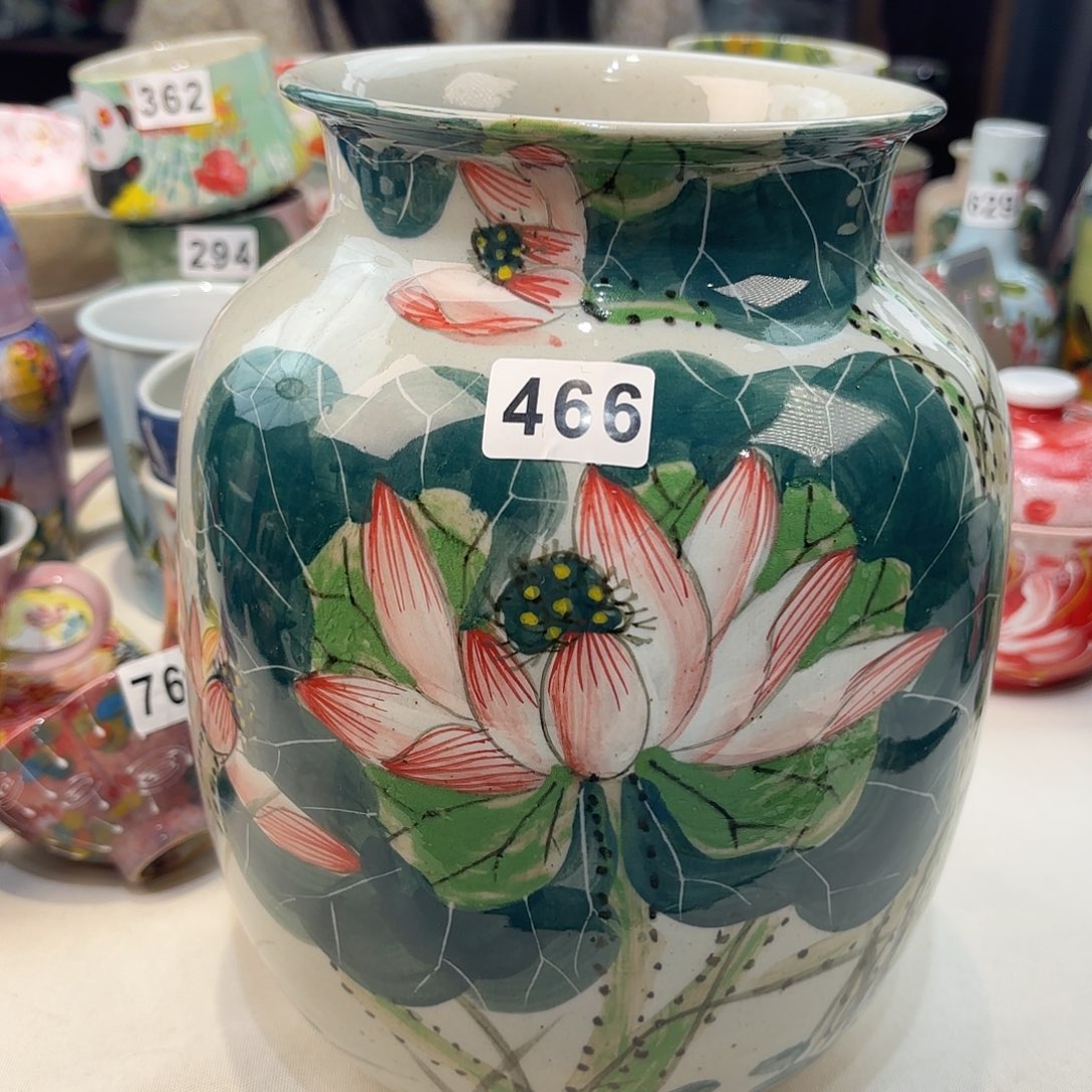 瓷片兔兔好可爱呀打