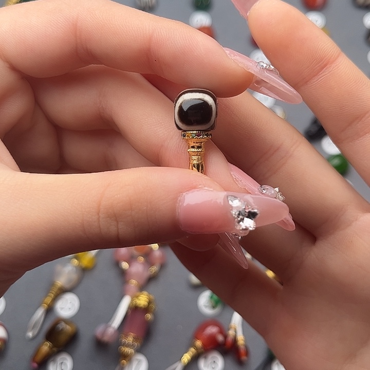 玛瑙/玉髓未镶嵌饰品