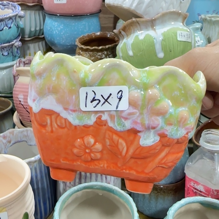 凑9块包邮，有孔，陶瓷花盆