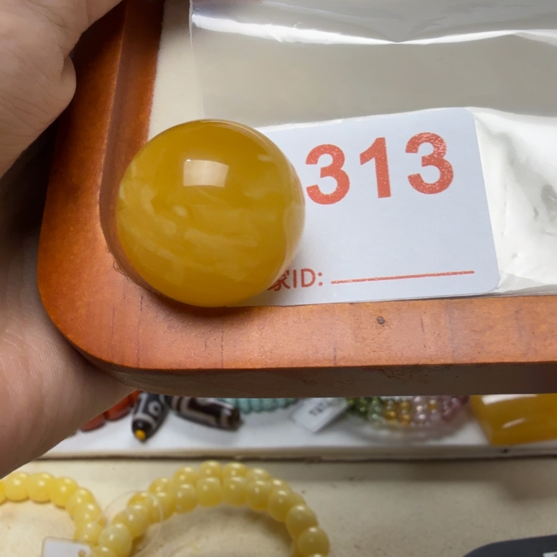 云***河未镶嵌琥珀裸石琥珀蜜蜡圆珠配饰24.6mm