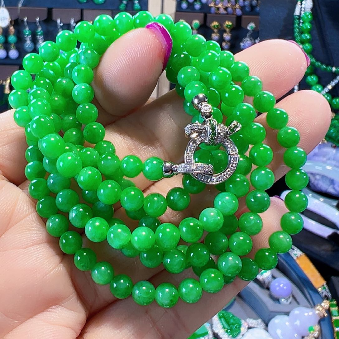 翡翠颈饰18K金镶嵌签收后24小时鉴赏期