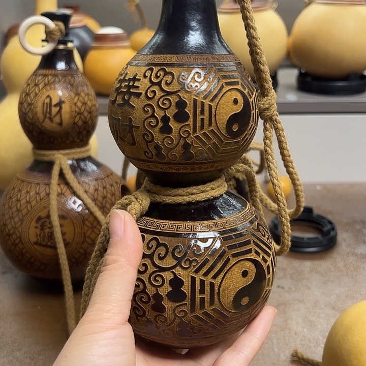 嗯摸摸陌陌摸摸哦哦哦