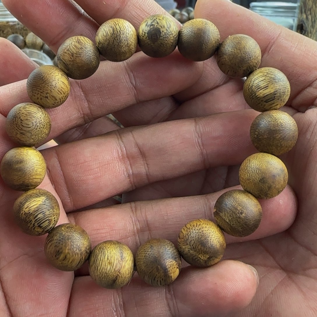沉香手串卡1.3圆珠单圈