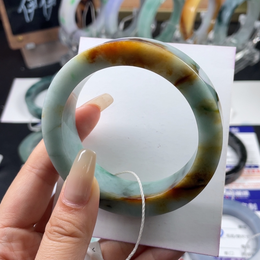 定制翡翠未镶嵌基地质检发货基地质检发货