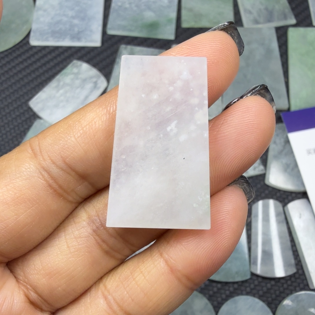 翡翠颈饰未镶嵌天然缅甸a货翡翠