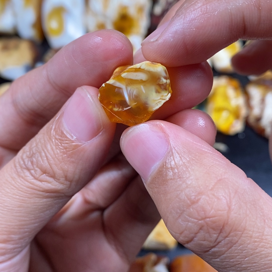 定制琥珀未镶嵌琥珀蜜蜡原石定制