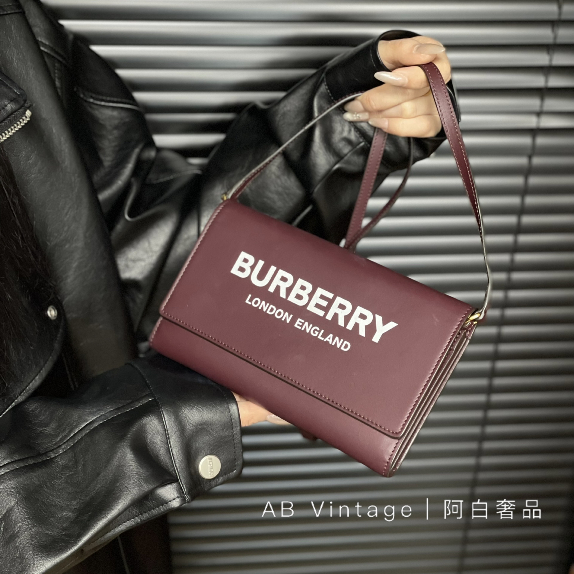99新 BURBERRY/博柏利 阿白奢品/Burberry 酒红色单肩包