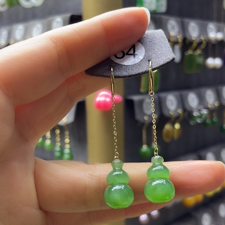 和田玉18K金镶嵌耳饰