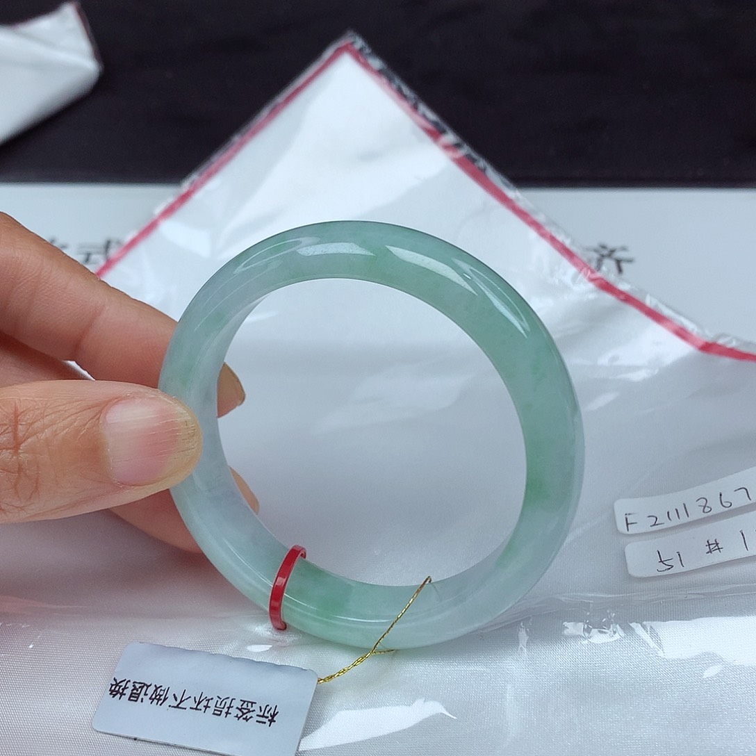 翡翠手镯未镶嵌51圈1867