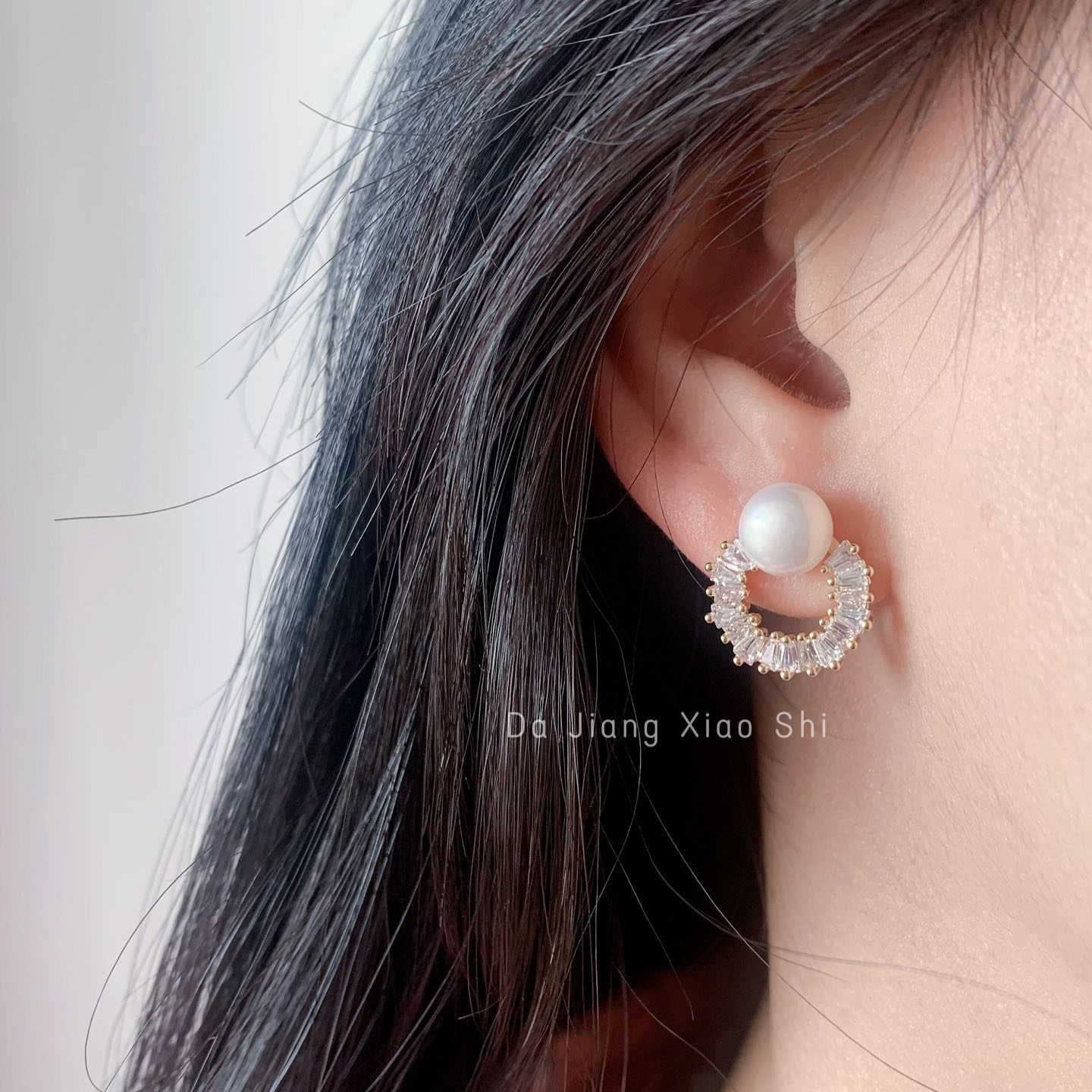 铜合金耳饰 小众轻奢耳钉精致简约耳饰小香风s925银针百搭耳环女