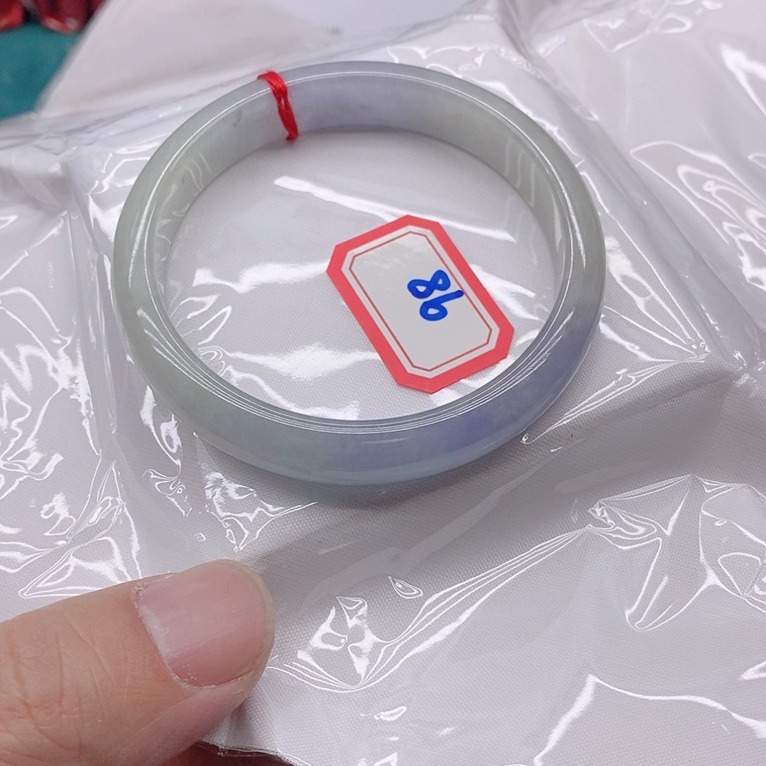 翡翠手镯未镶嵌M*98888888888