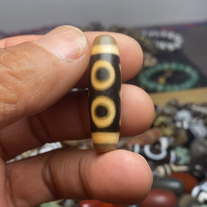 天然辰砂玛瑙吊坠