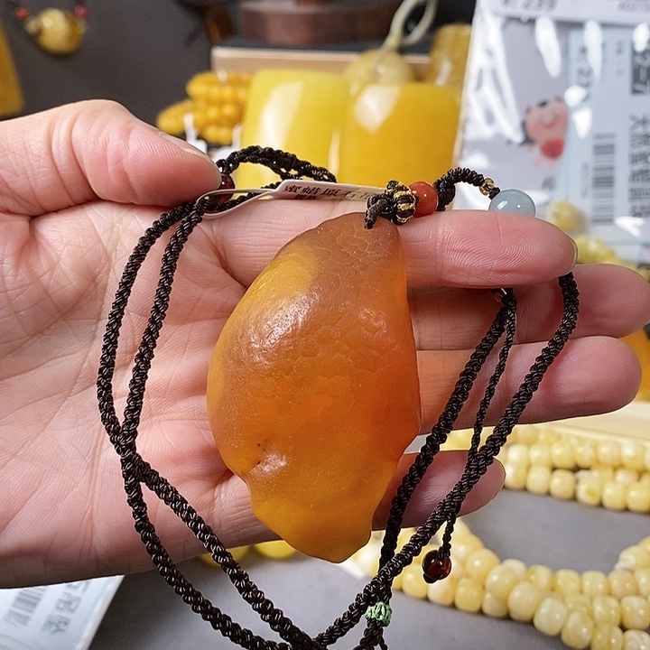 琥珀未镶嵌裸石原石