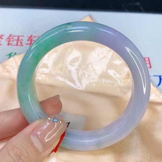 翡翠手镯未镶嵌天然翡翠A货801