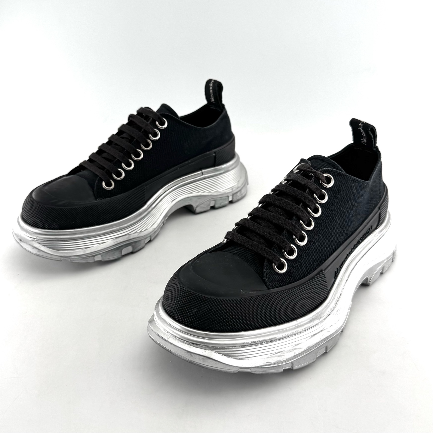 95新 Alexander McQueen/亚历山大·麦昆 麦昆 36码 马丁靴 D4819
