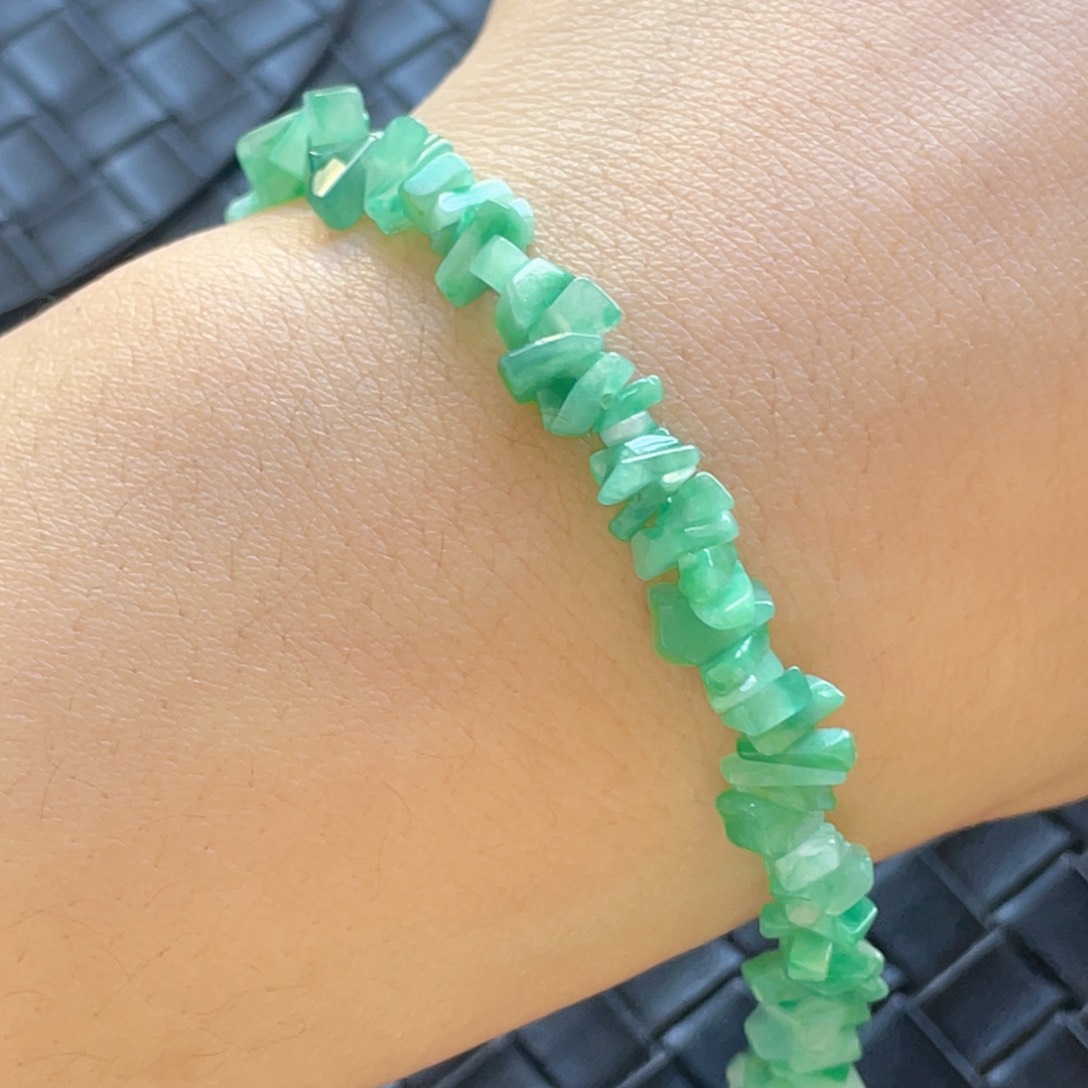 翡翠手串未镶嵌果绿算盘