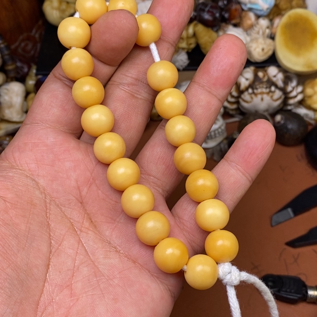 其他驼骨人工忙着