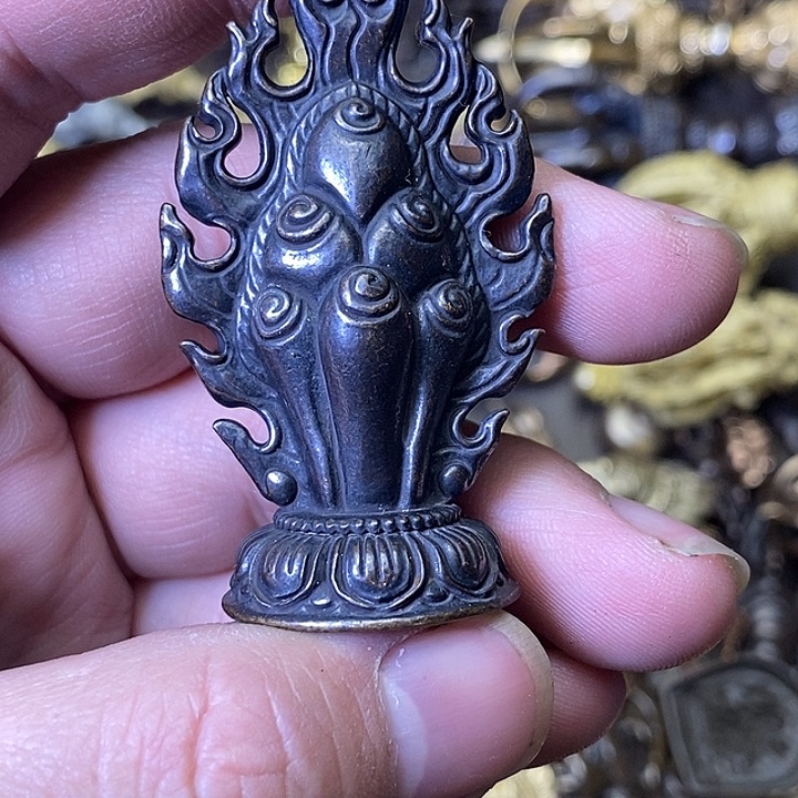 藏传摩尼宝摆件福利