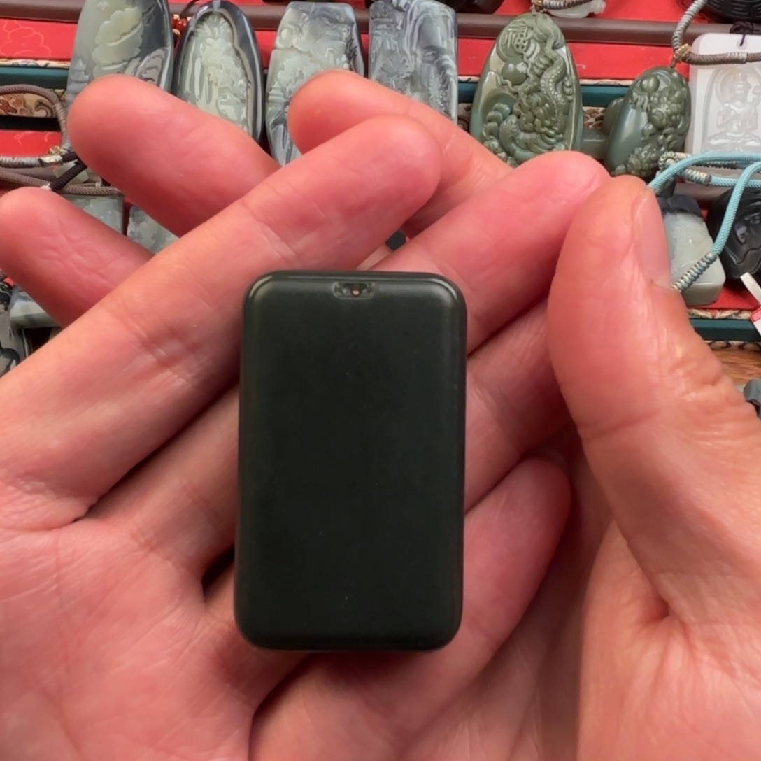 和田玉颈饰未镶嵌北***年