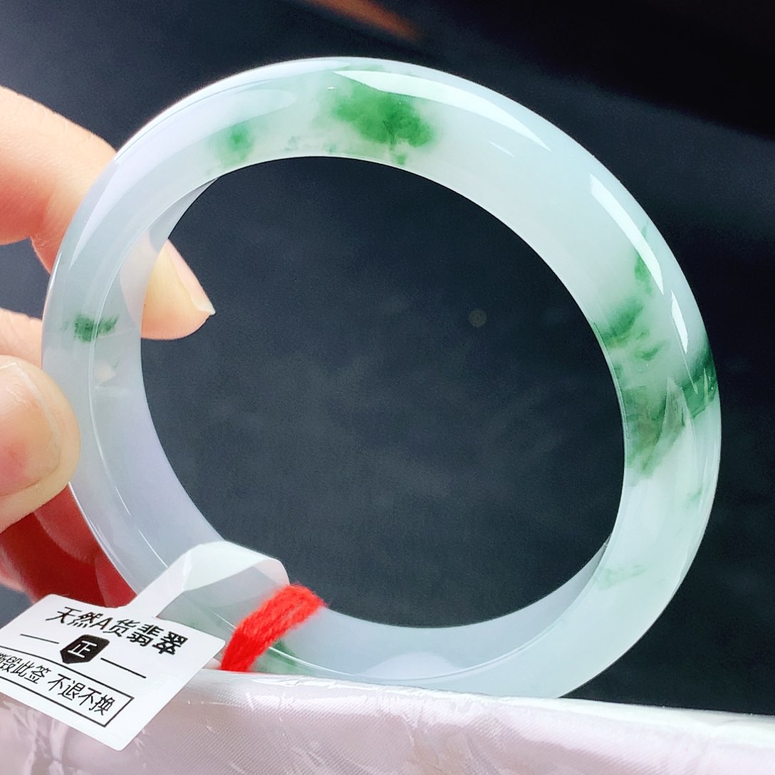 未镶嵌手镯翡翠55圈