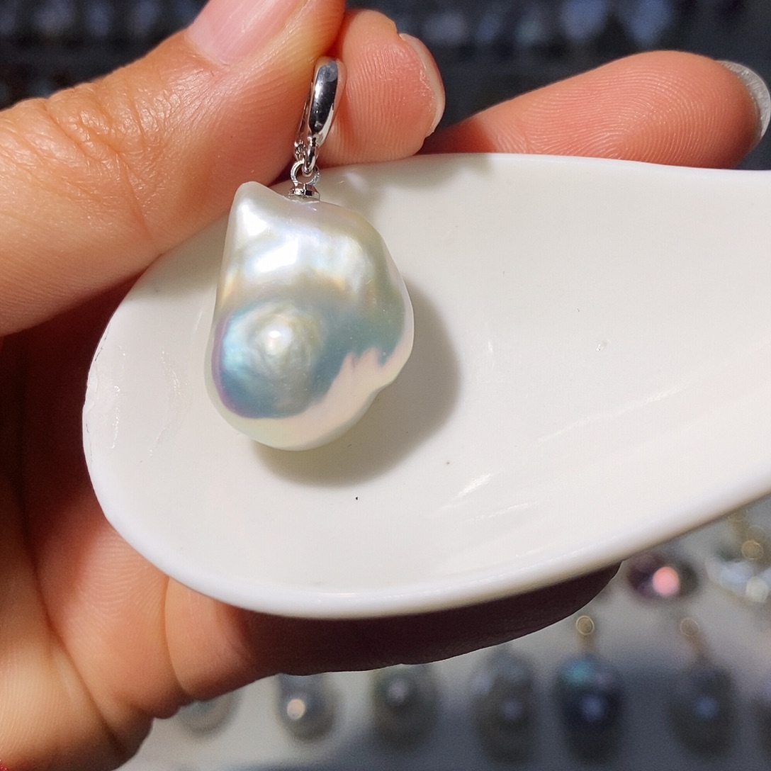 未镶嵌淡水珍珠颈饰