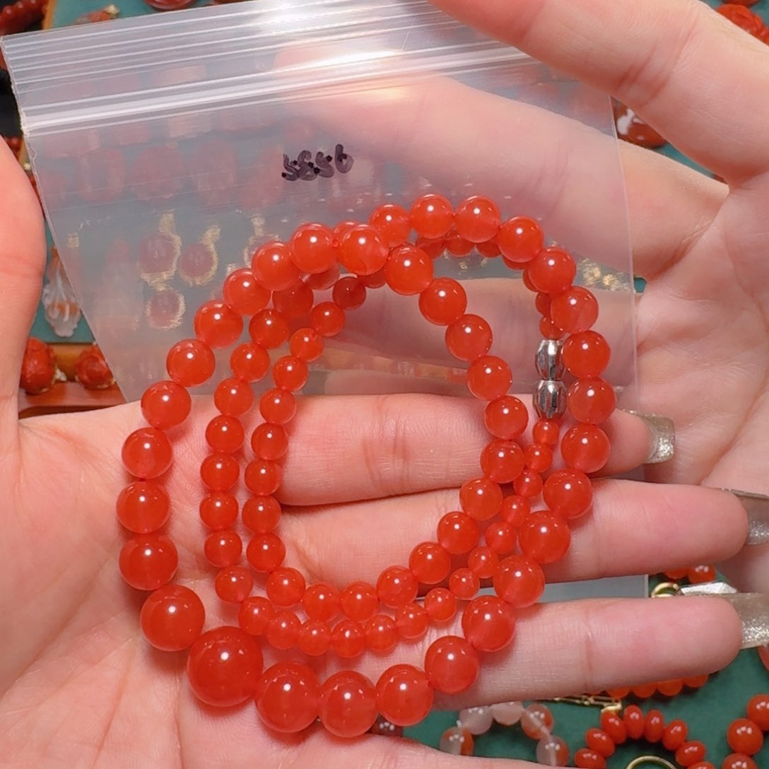 南红玛瑙南红玛瑙未镶嵌