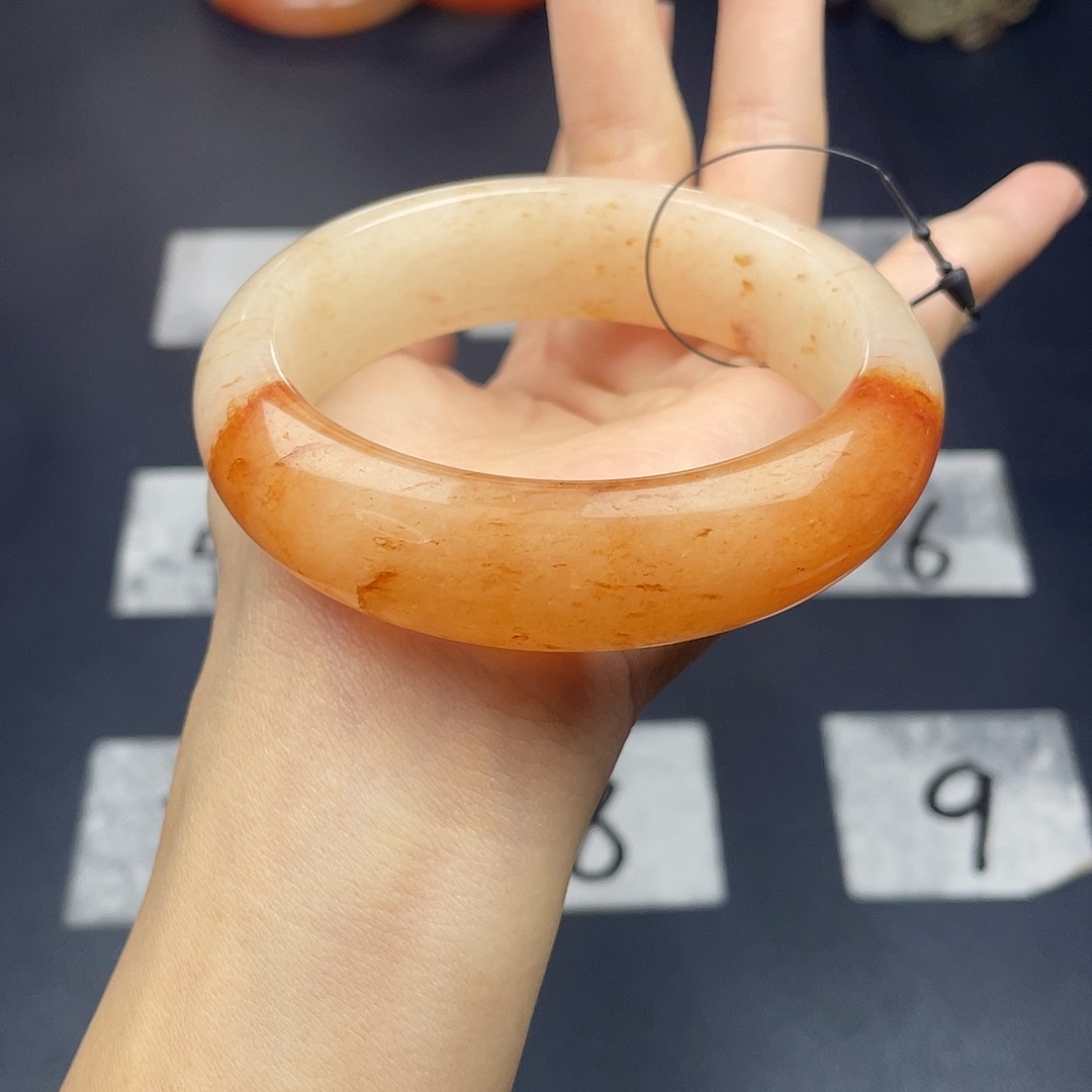 非金属草莓红半山水59.6，6号