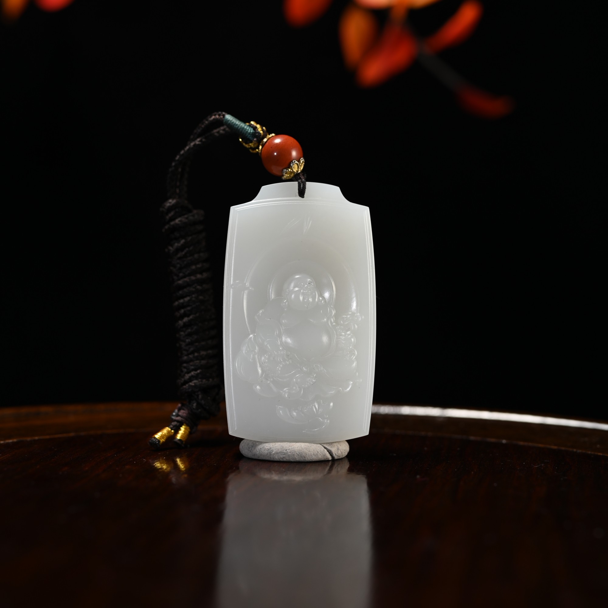 Lot8819和田玉白玉弥勒佛挂牌/杭拍