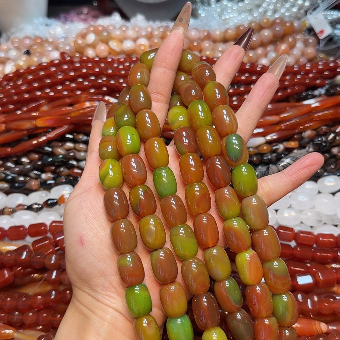 玛瑙/玉髓未镶嵌珠宝半成品13✖️18mm盐源桶一条